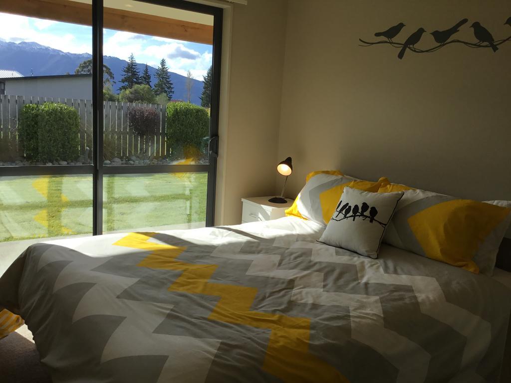 Ti Kouka Villa Те-Анау Экстерьер фото